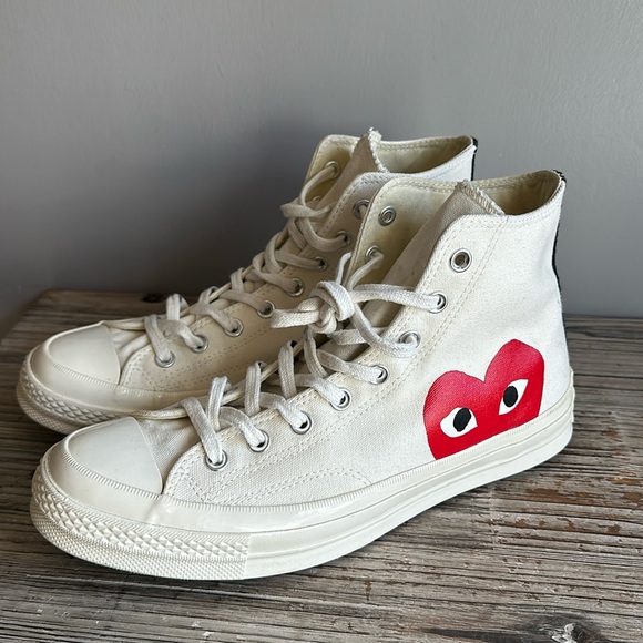 Comme des Garçons PLAY x Converse Chuck Taylor® HiddenHeart High
